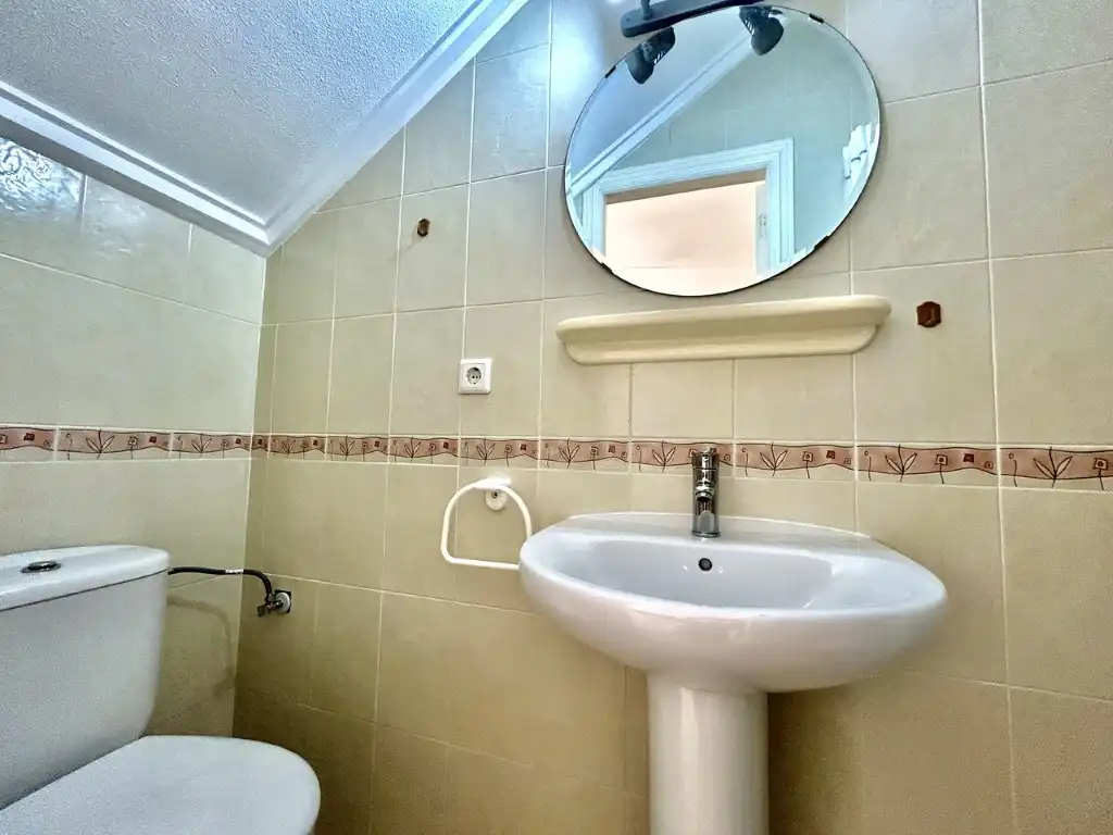 Bany de Casa o xalet en venda en Rojales amb Aire condicionat i Piscina