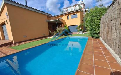 Swimming pool of House or chalet for sale in Piera  with Air Conditioner, Heating and Terrace