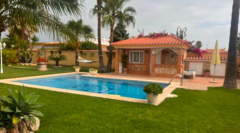 CHALET CERCA DE LA PLAYA