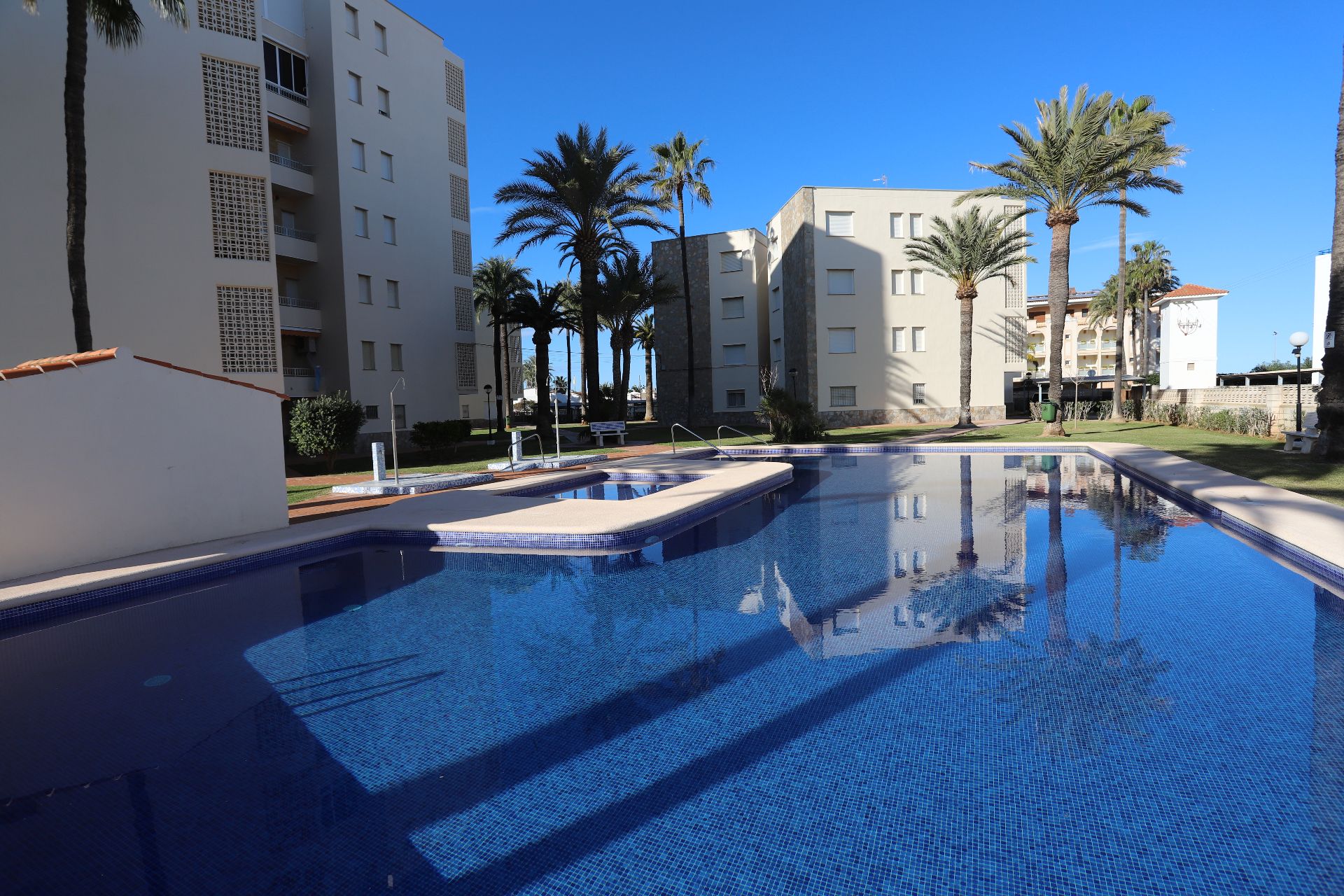 Swimming pool of Apartment for sale in Dénia  with Air Conditioner, Terrace and Furnished