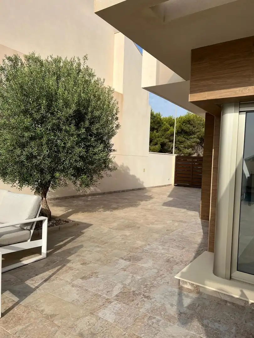 Terraza de Casa o chalet de alquiler en San Miguel de Salinas con Aire acondicionado, Calefacción y Jardín privado