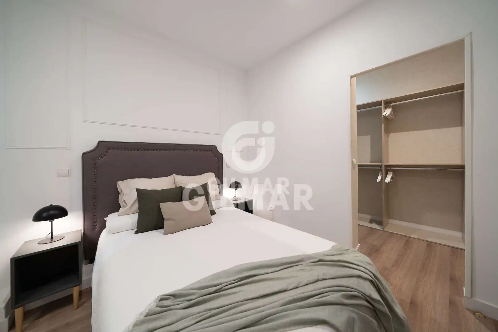 Bedroom of Flat for sale in Madrid  with Heating