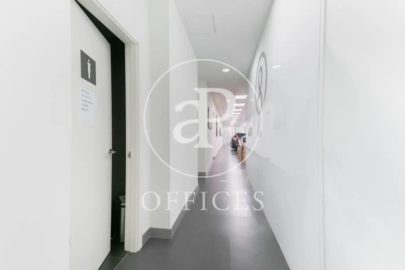 Ufficio con ascensore in affitto a Pl. de Catalunya, imagen 26