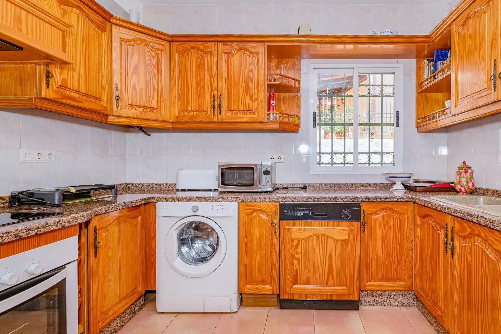 Cocina de Casa o chalet en venta en Almuñécar con Terraza y Piscina