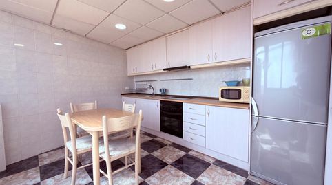 Foto 4 de Apartament en venda a Calle Sevilla, Carolinas Bajas, Alicante / Alacant