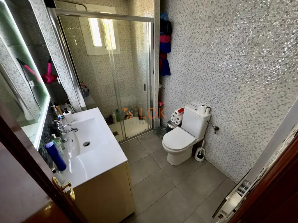 Bany de Pis en venda en Málaga amb Aire condicionat i Terrassa