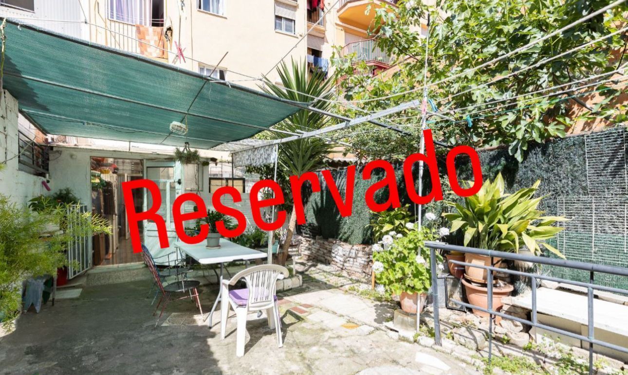 Jardí de Pis en venda en Santa Coloma de Gramenet amb Calefacció, Jardí privat i Terrassa