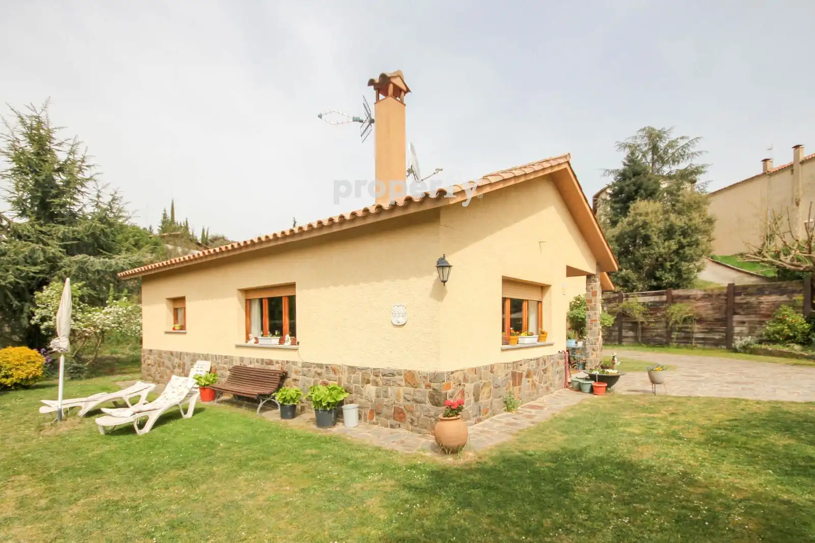Vista exterior de Casa o chalet en venta en Viladrau con Calefacción, Jardín privado y Piscina