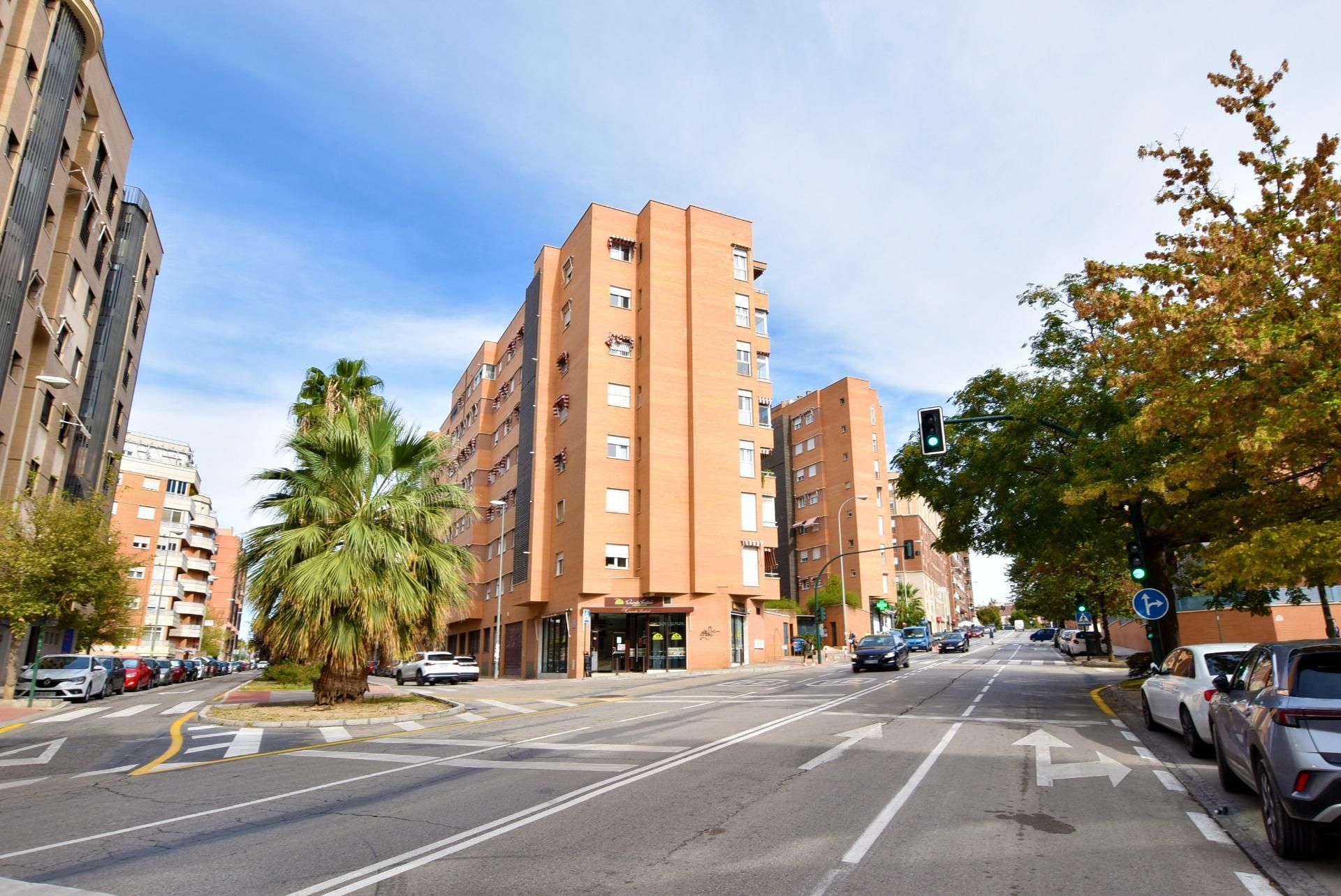Exterior view of Flat for rent in  Granada Capital  with Air Conditioner, Balcony and Community pool