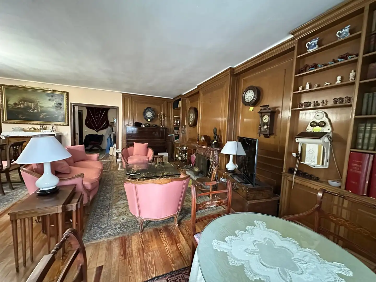 Living room of Flat for sale in Madrid  with Parquet flooring, Terrace and Storage room