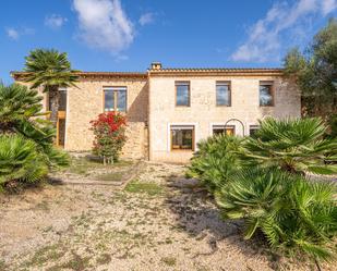 Vista exterior de Finca rústica en venda en Manacor amb Aire condicionat, Terrassa i Piscina