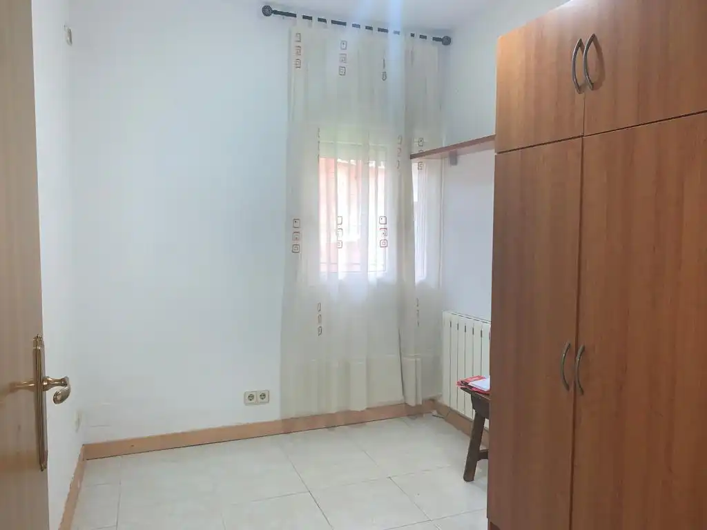 Bedroom of Ground floor for rent in Madrid  with Air Conditioner and Heating