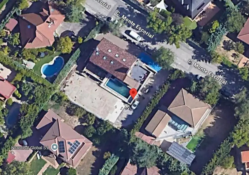 Vista exterior de Pis en venda en San Lorenzo de El Escorial