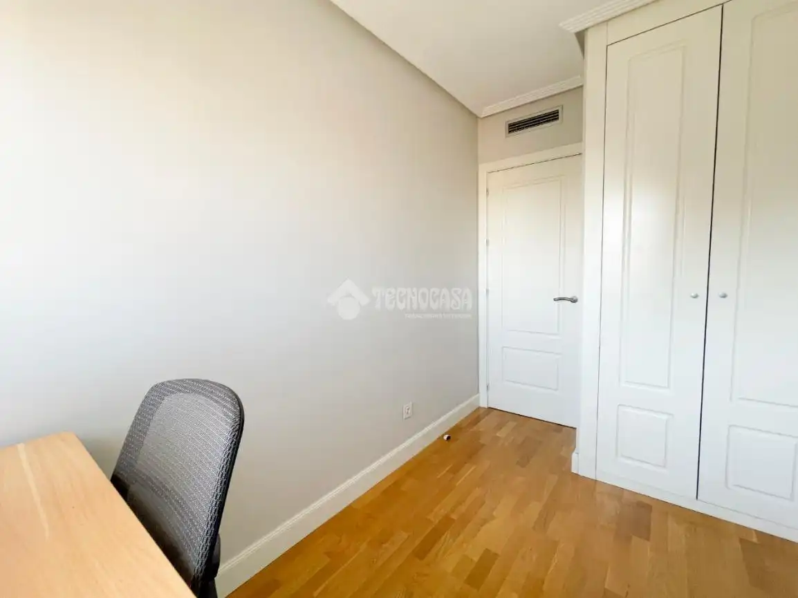 Habitación de Piso en venta en Madrid con Aire acondicionado, Calefacción y Parquet