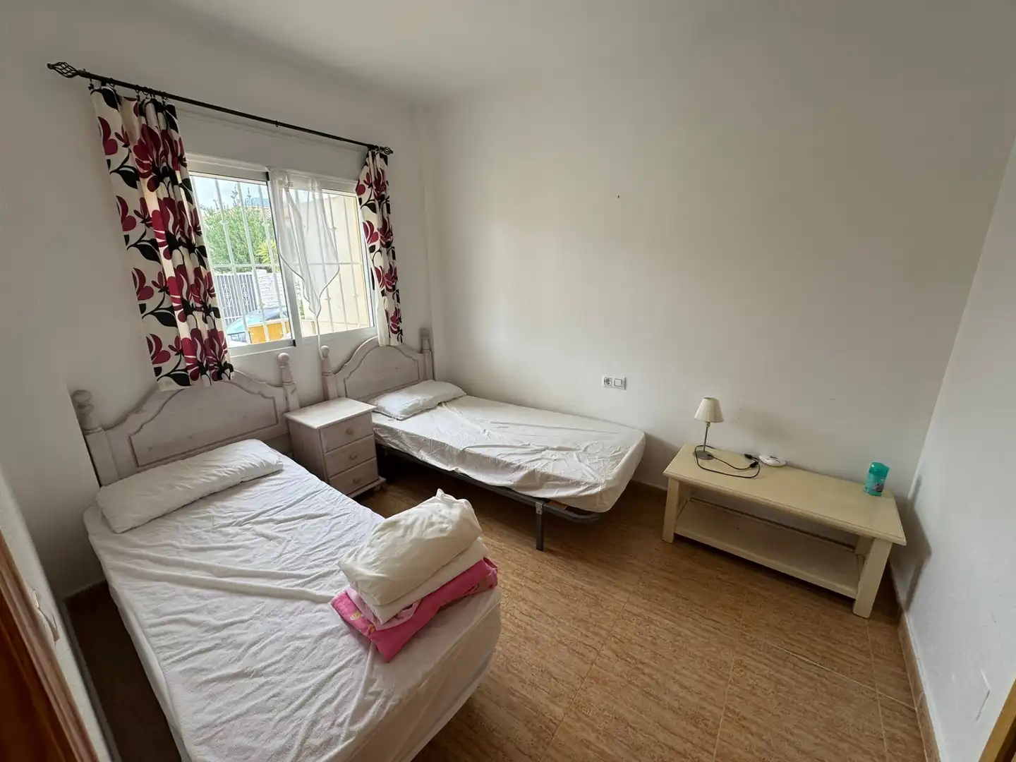 Schlafzimmer von Wohnungen zum Verkauf in Castalla mit Privatgarten, Terrasse und Möbliert