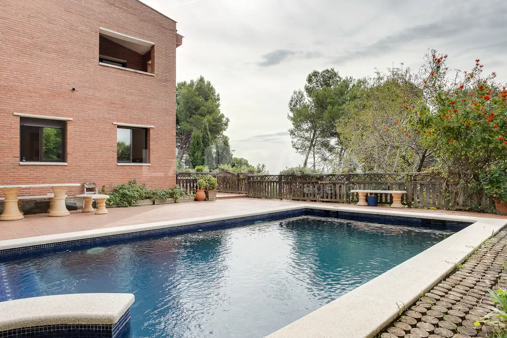 Maison avec terrasse à vendre à Carrer de Tomàs Guerrero
