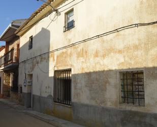 Exterior view of House or chalet for sale in Almendros