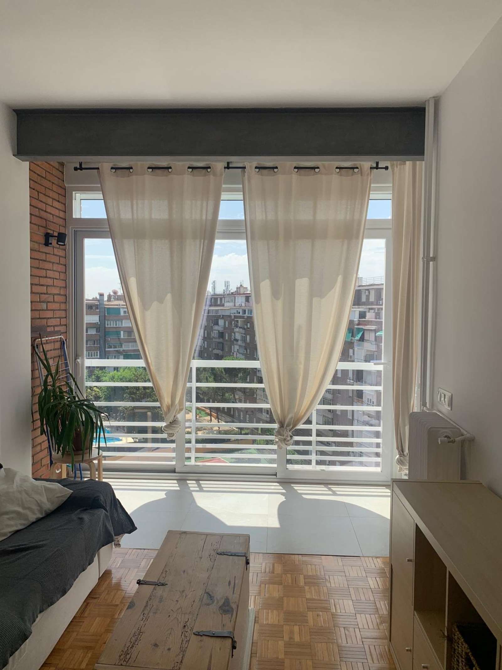 Terraza de Apartamento para compartir en  Madrid Capital con Aire acondicionado y Terraza
