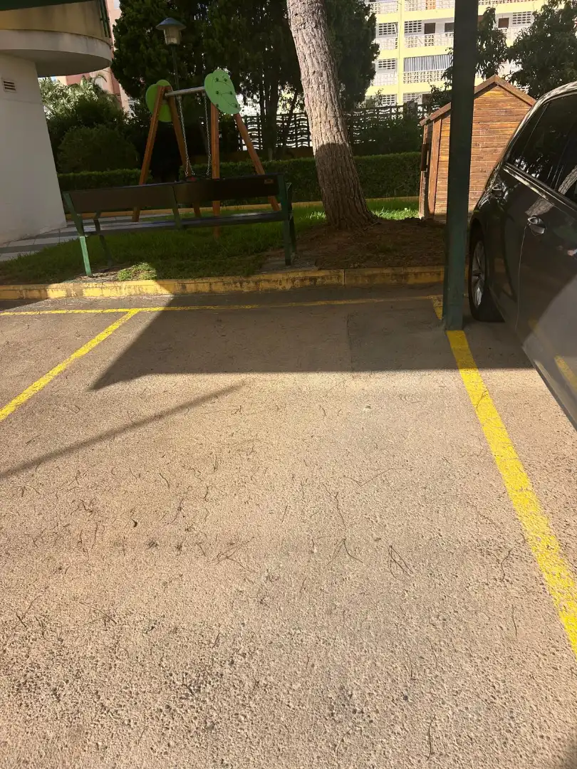 Parking de Apartamento en venta en Gandia con Aire acondicionado, Amueblado y Piscina comunitaria