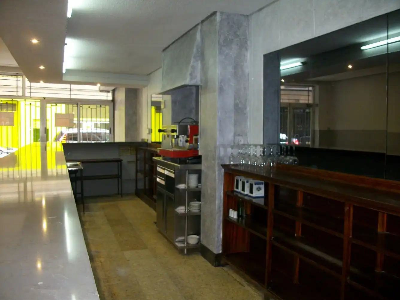 Local comercial en venta en PASEO DE SAN ANTONIO, imagen 4