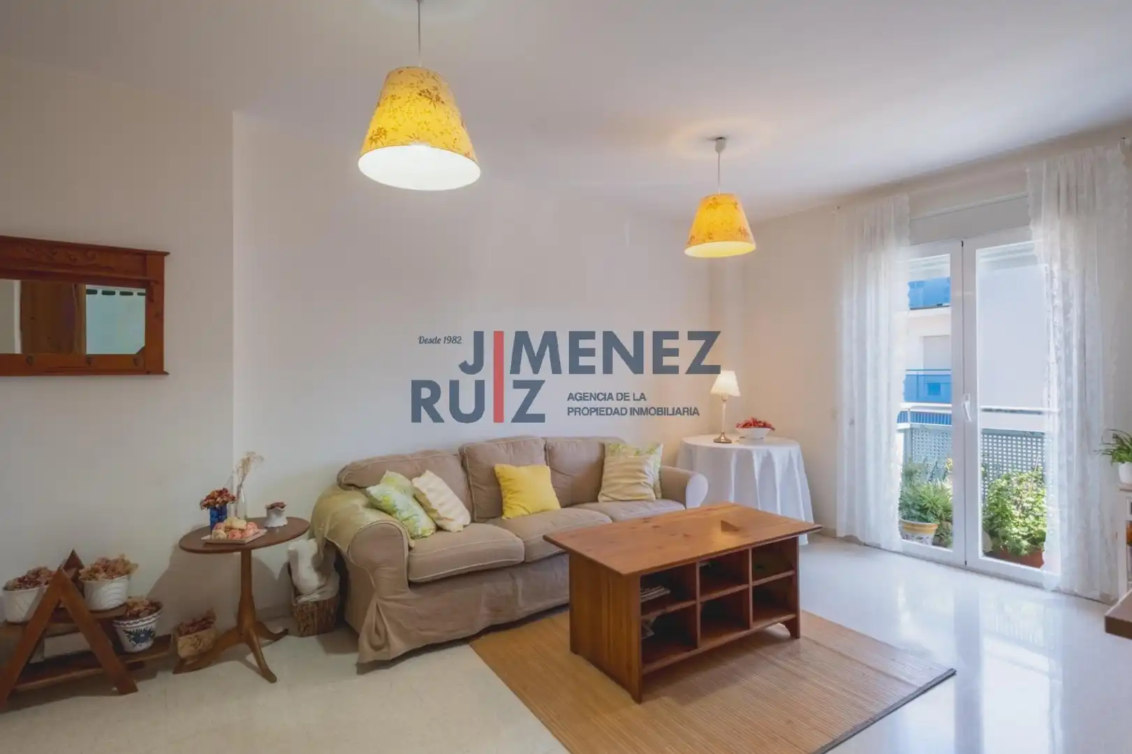 Sala de estar de Piso en venta en El Puerto de Santa María con Piscina comunitaria