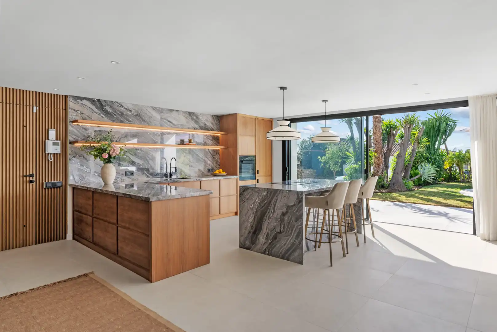 Villa mit Pool zum Verkauf in Nueva Andalucía, imagen 17