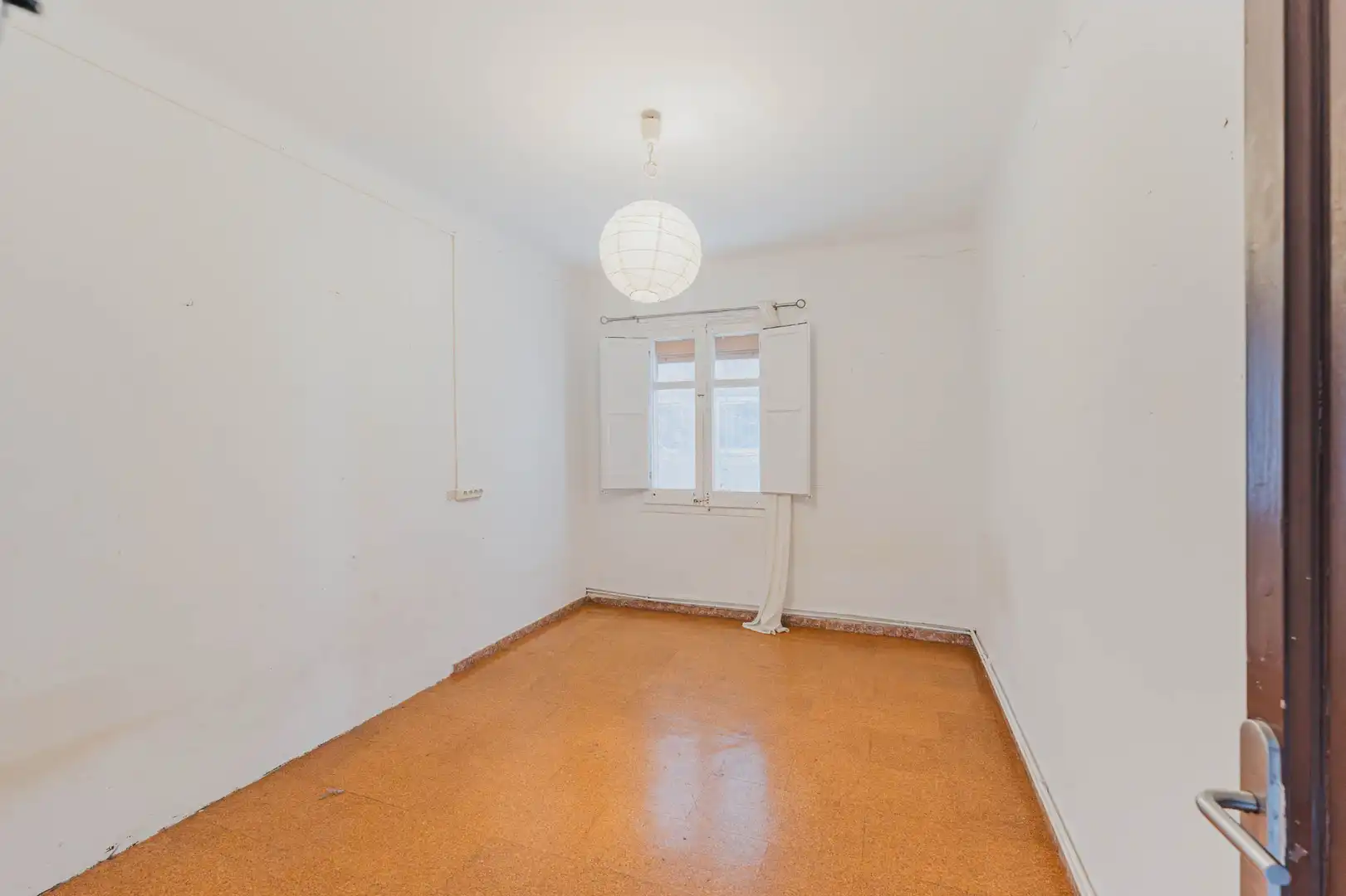 Habitación de Piso en venta en Barcelona con Calefacción, Parquet y Horno