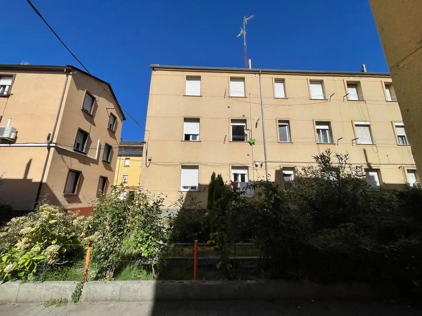 Exterior view of Flat for sale in Zona Alta