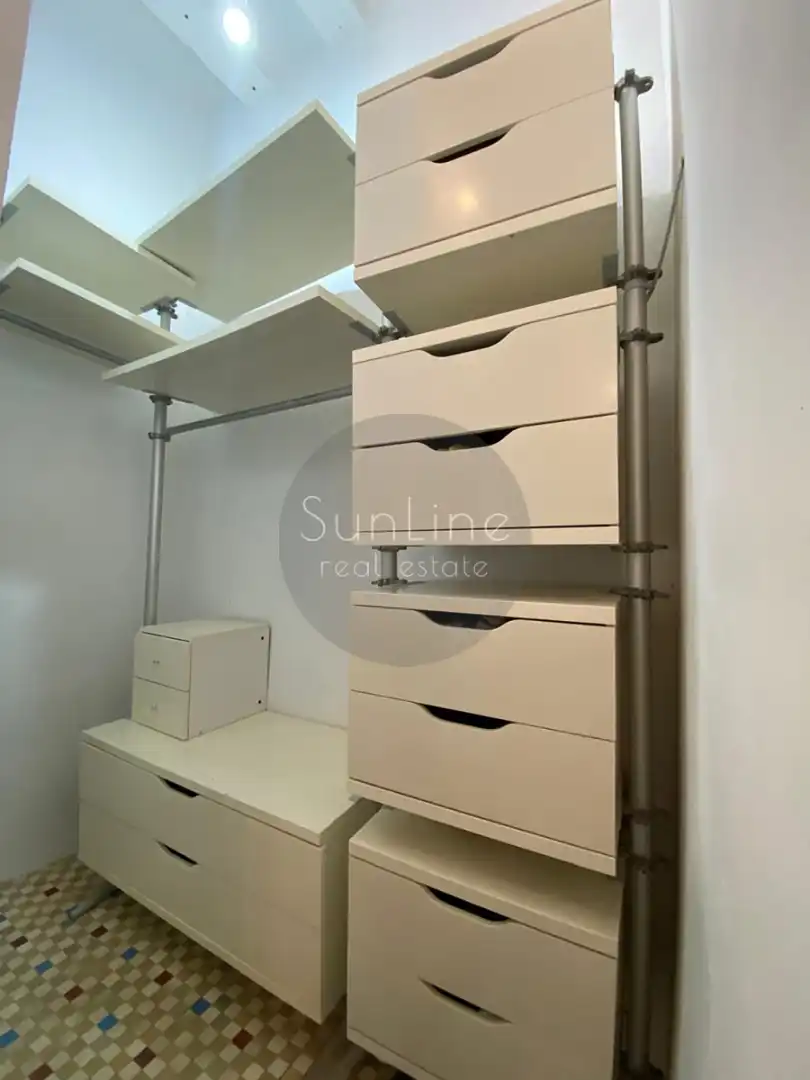 Wohnung zur Miete in Valencia mit Klimaanlage, Privatgarten und Terrasse