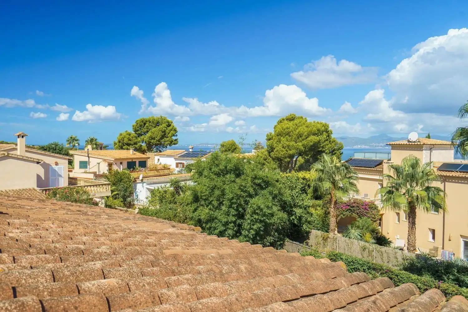 Vista exterior de Casa o xalet en venda en Llucmajor amb Aire condicionat, Jardí privat i Terrassa