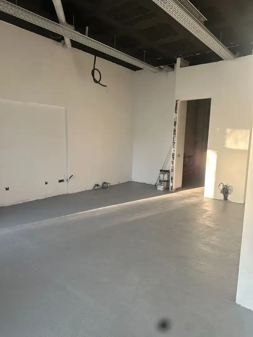 Local comercial en venta en Montornès del Vallès, imagen 2