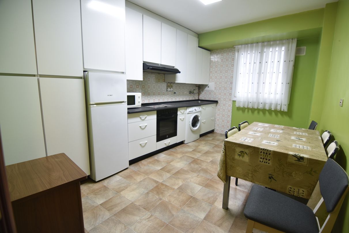 Flat for sale in Ubitxa Kalea