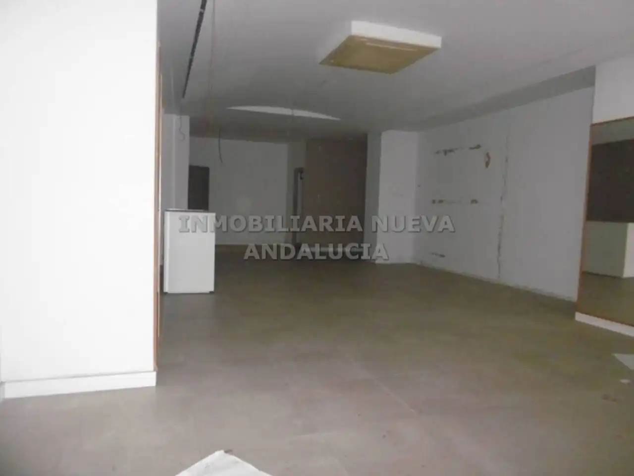 Local comercial de lloguer a Centro