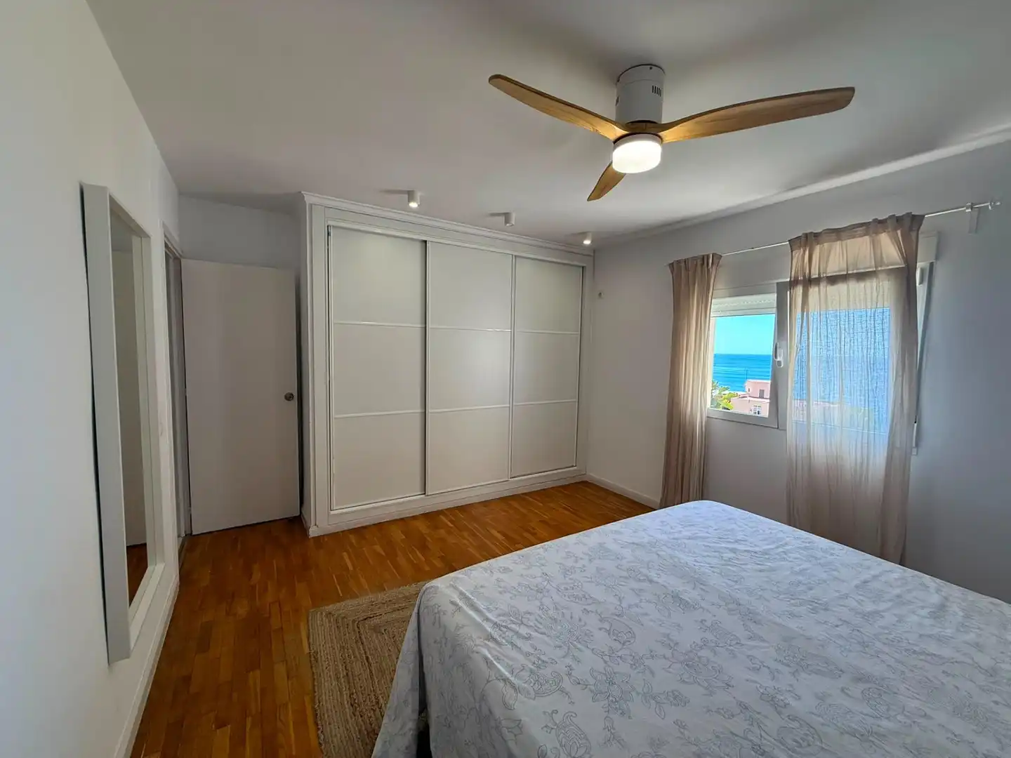 Habitación de Piso en venta en Málaga con Jardín privado y Trastero