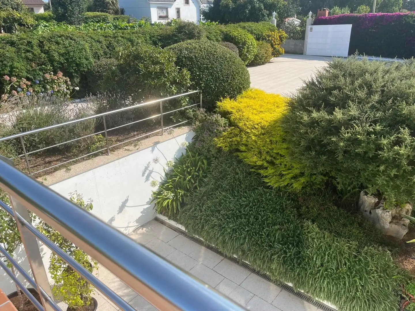 Terrassa de Casa o xalet en venda en Oleiros amb Calefacció, Jardí privat i Terrassa