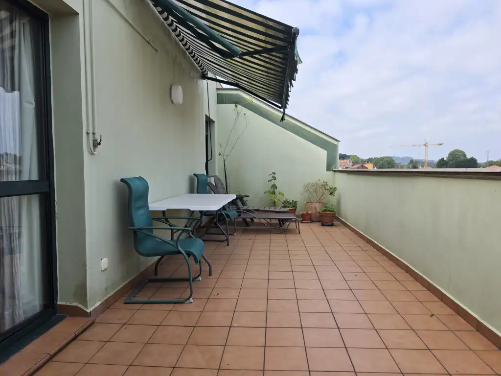 Àtic amb piscina en venda a Celoriu, imagen 3