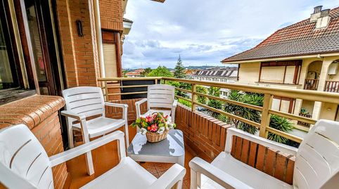 APARTAMENTO CON AMPLIA TERRAZA, A300M DE LA PLAYA DE RIS. NOJA