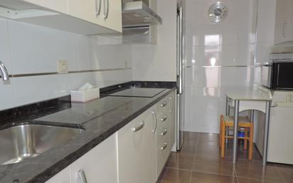 Kitchen of Flat for sale in Salamanca Capital  with Terrace