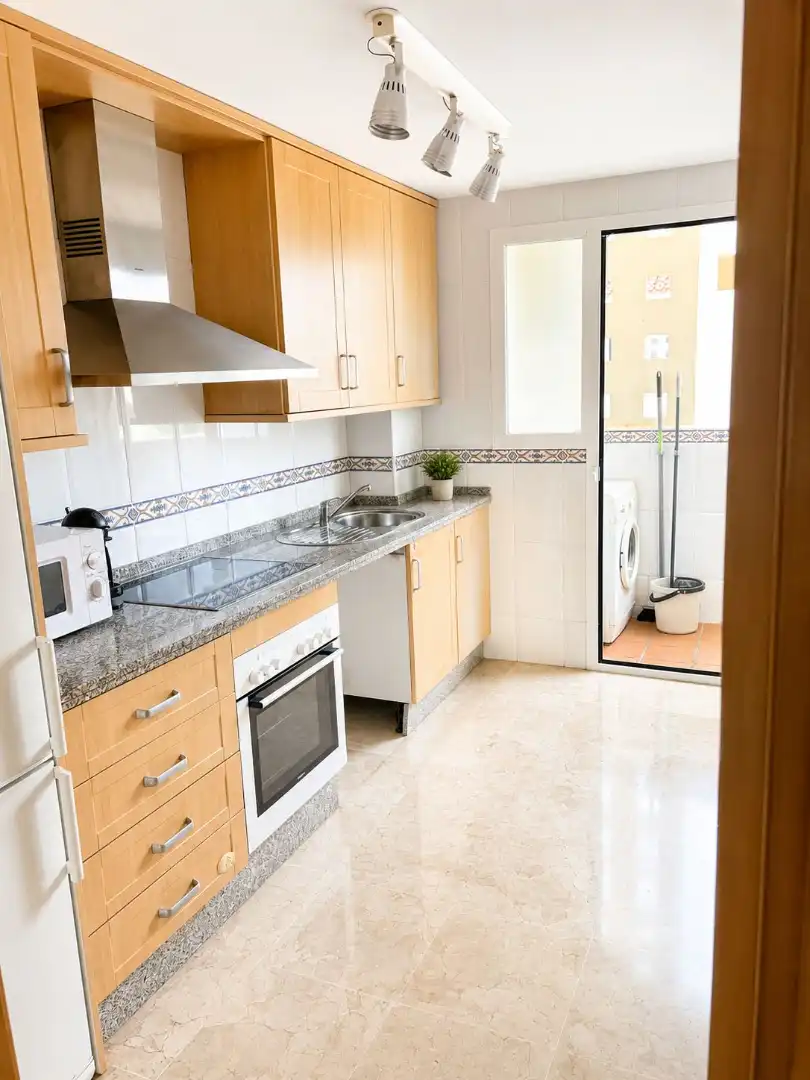 Küche von Wohnung zur Miete in Manilva mit Terrasse, Möbliert und Ofen