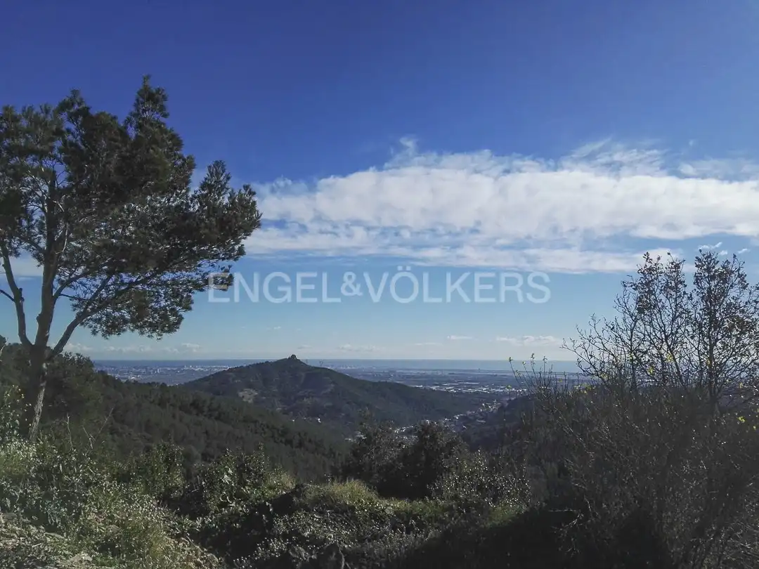 Terreny residencial en venda a Torrelles de Llobregat, imagen 4
