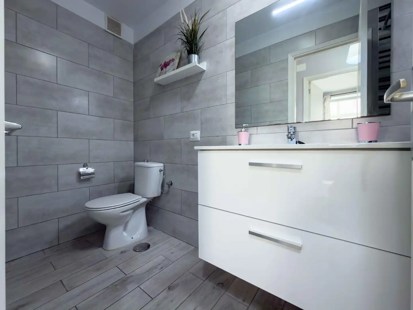 Bathroom of Flat for sale in Granadilla de Abona