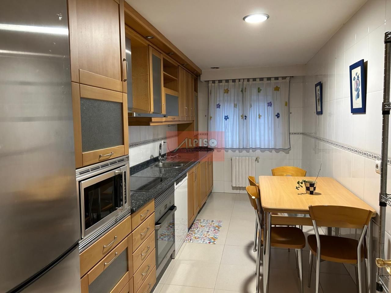 Kitchen of Flat to rent in Ourense Capital   with Heating, Parquet flooring and Furnished