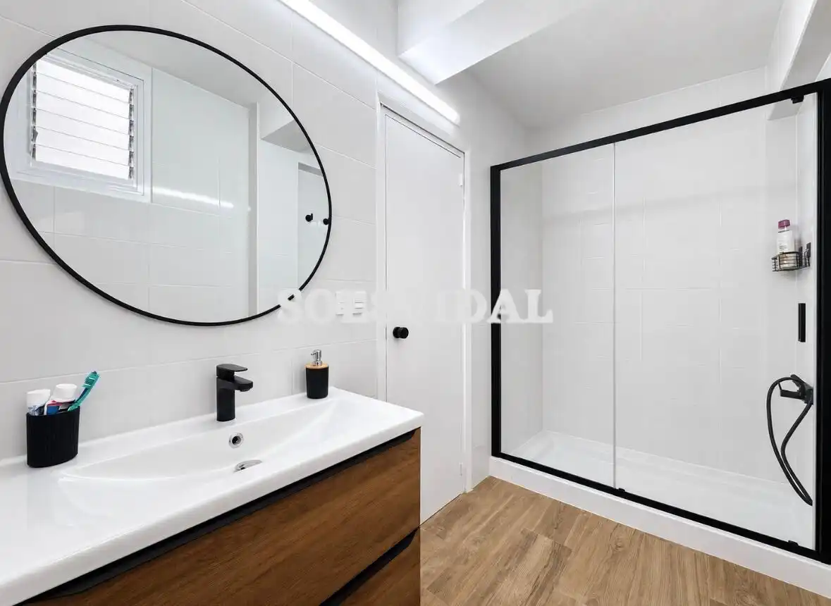 Badezimmer von Wohnung zur Miete in Orihuela mit Klimaanlage, Möbliert und Balkon
