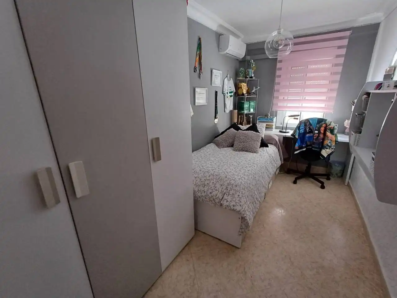 Habitación de Piso en venta en Huelva con Aire acondicionado y Amueblado