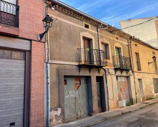 Vista exterior de Pis en venda en Salas de los Infantes