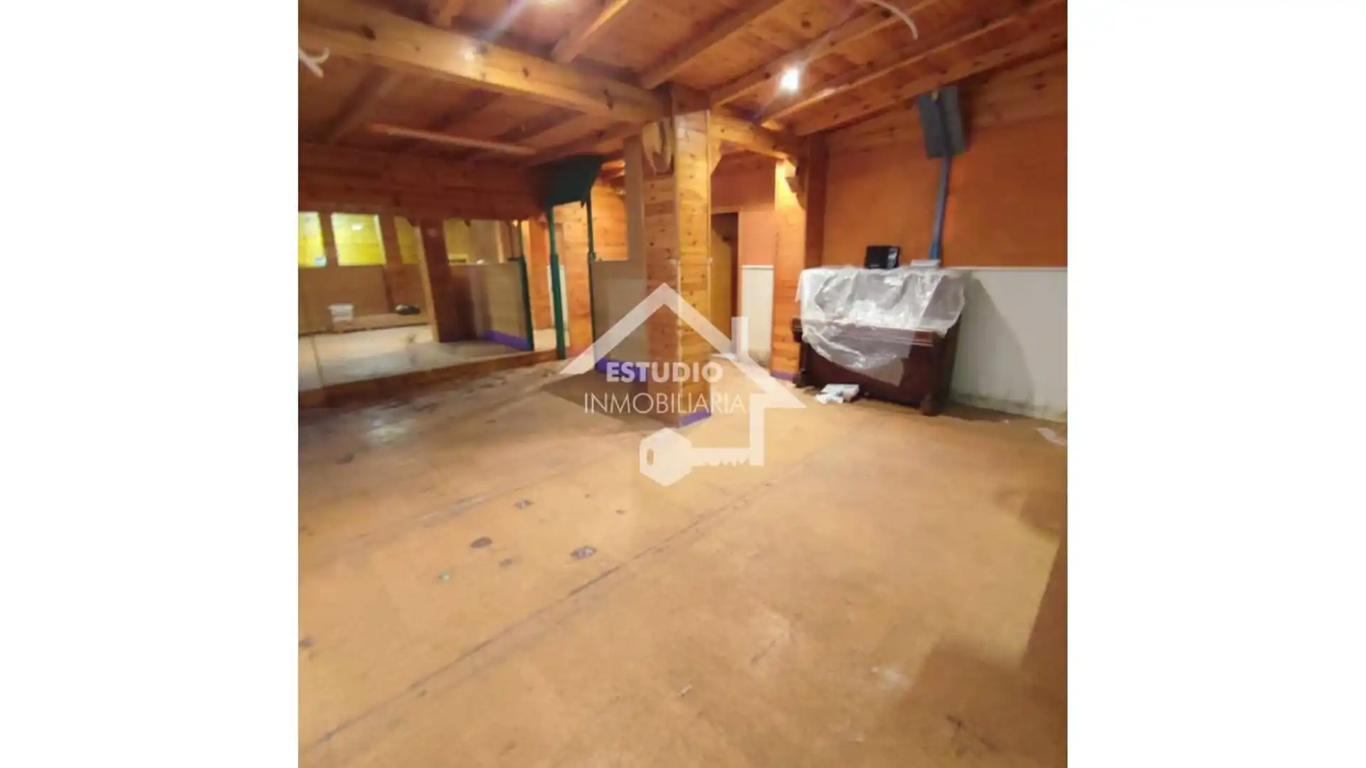 Nave industrial en venta en Navarrete