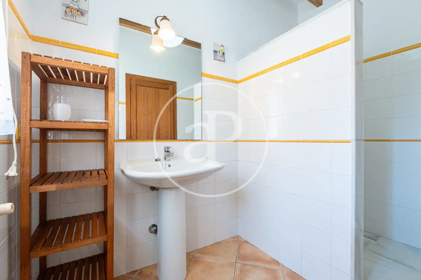 Baño de Casa o chalet de alquiler en Santa Eugènia con Calefacción, Jardín privado y Terraza