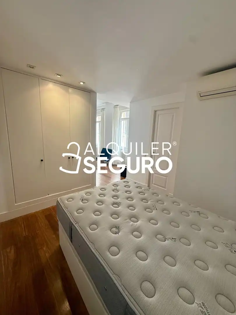 Piso con ascensor en alquiler en del Pintor Rosales, imagen 3