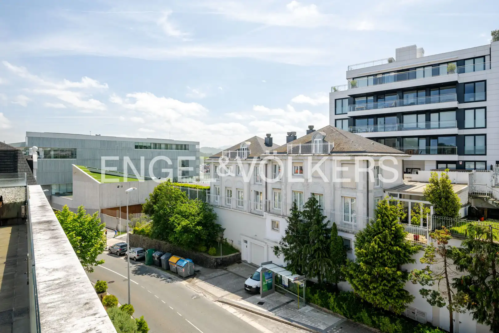 Vista exterior de Dúplex en venda en Donostia - San Sebastián  amb Aire condicionat, Calefacció i Parquet