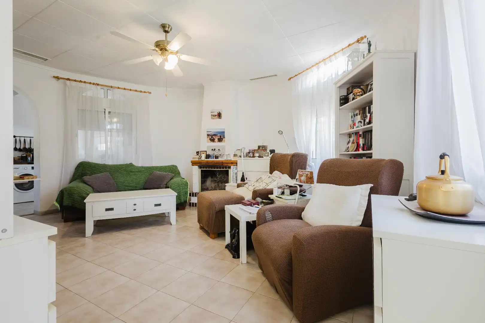 Sala de estar de Casa o chalet en venta en Torrevieja con Terraza, Piscina y Amueblado
